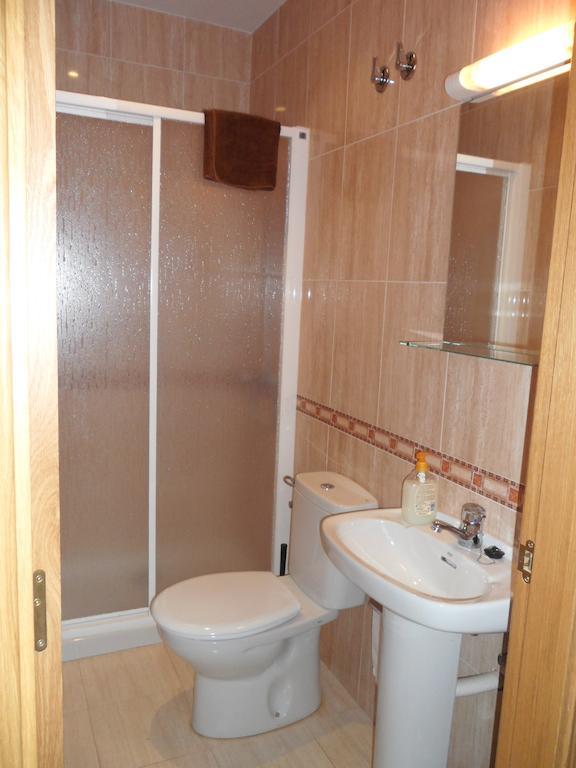 Pensión la Posada Tineo Habitación foto