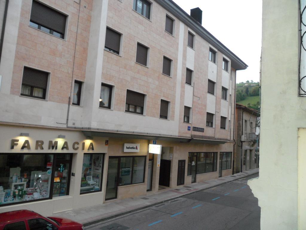 Pensión la Posada Tineo Exterior foto